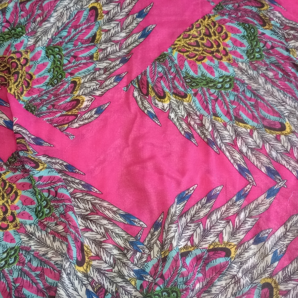 Scarf - Picture 8 of 8